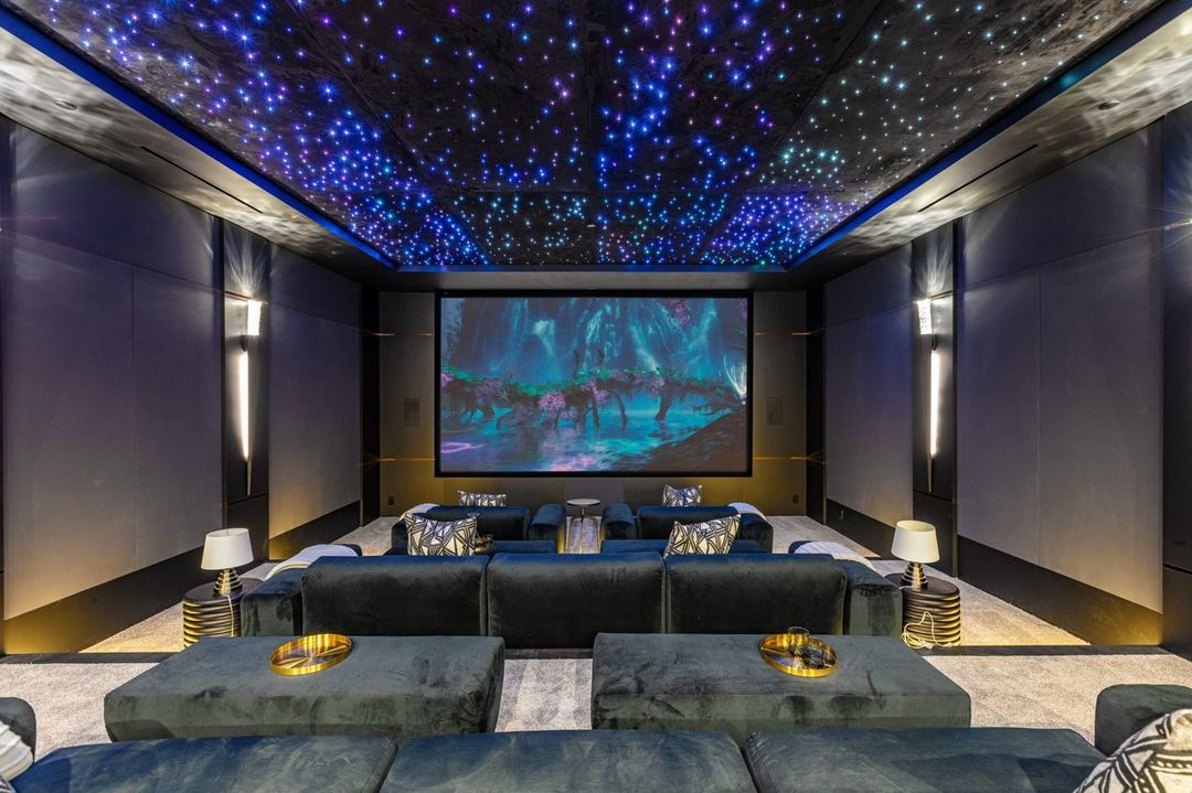 A galaxy-inspired movie theater can be as mesmerizing as the movies you love.
.
.
.
#luxuryliving #luxurytheater #interiordesign #movienight