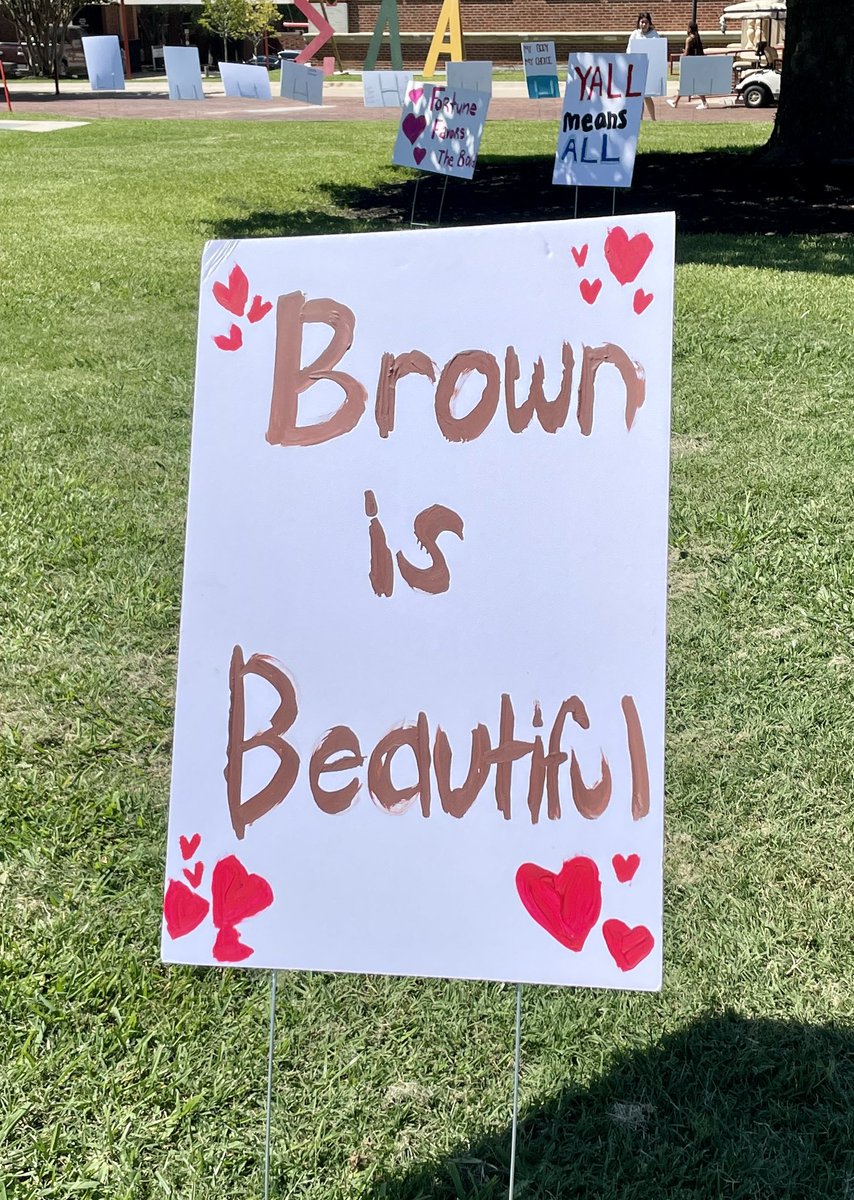Our students made some great signs on the Denton campus today! <a href="/TWUpres/">Carine Feyten</a> <a href="/MendezGrant/">monica mendez-grant</a>