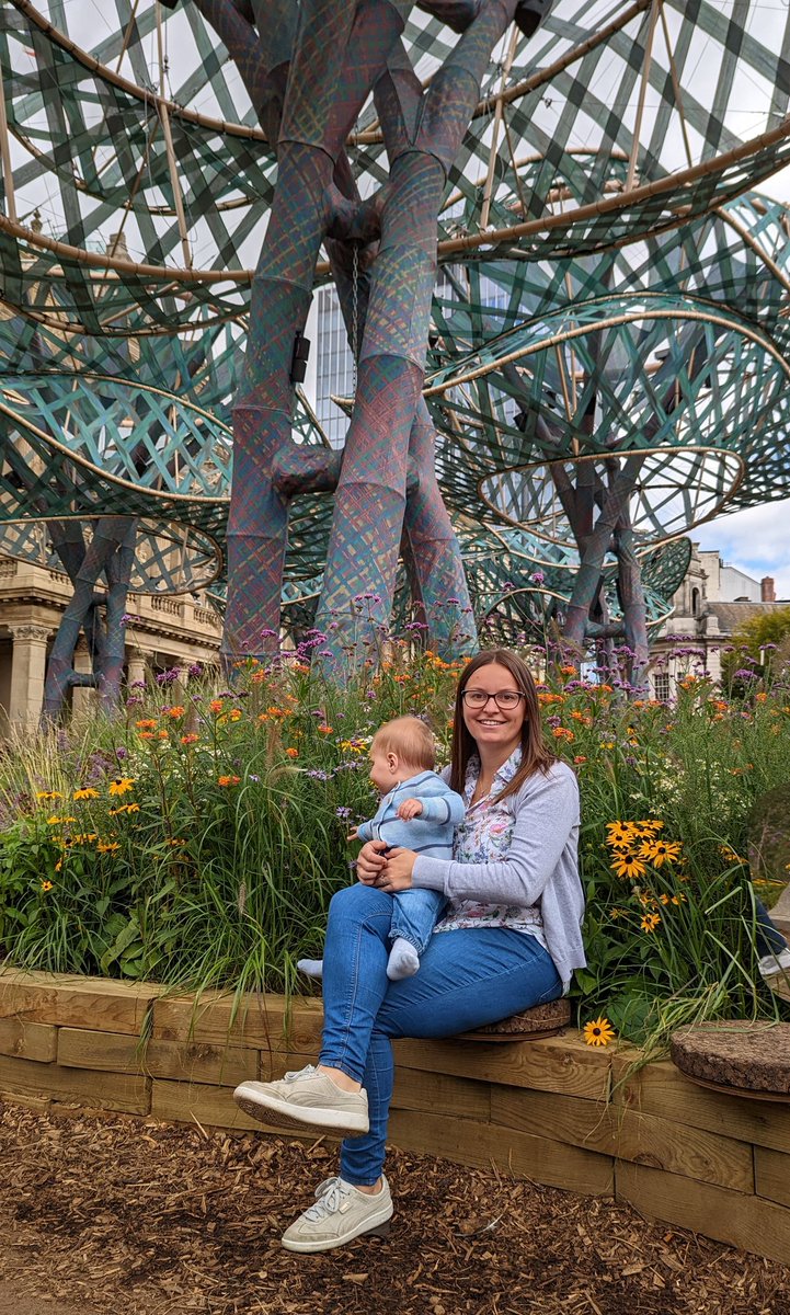 Visited <a href="/Poli_Nations/">PoliNations</a> today in #Birmingham. It was amazing to see how much could be done in such a small urban space 🌸 

#greenerspaces #urbangarden #visitbirmingham #victoriasquare