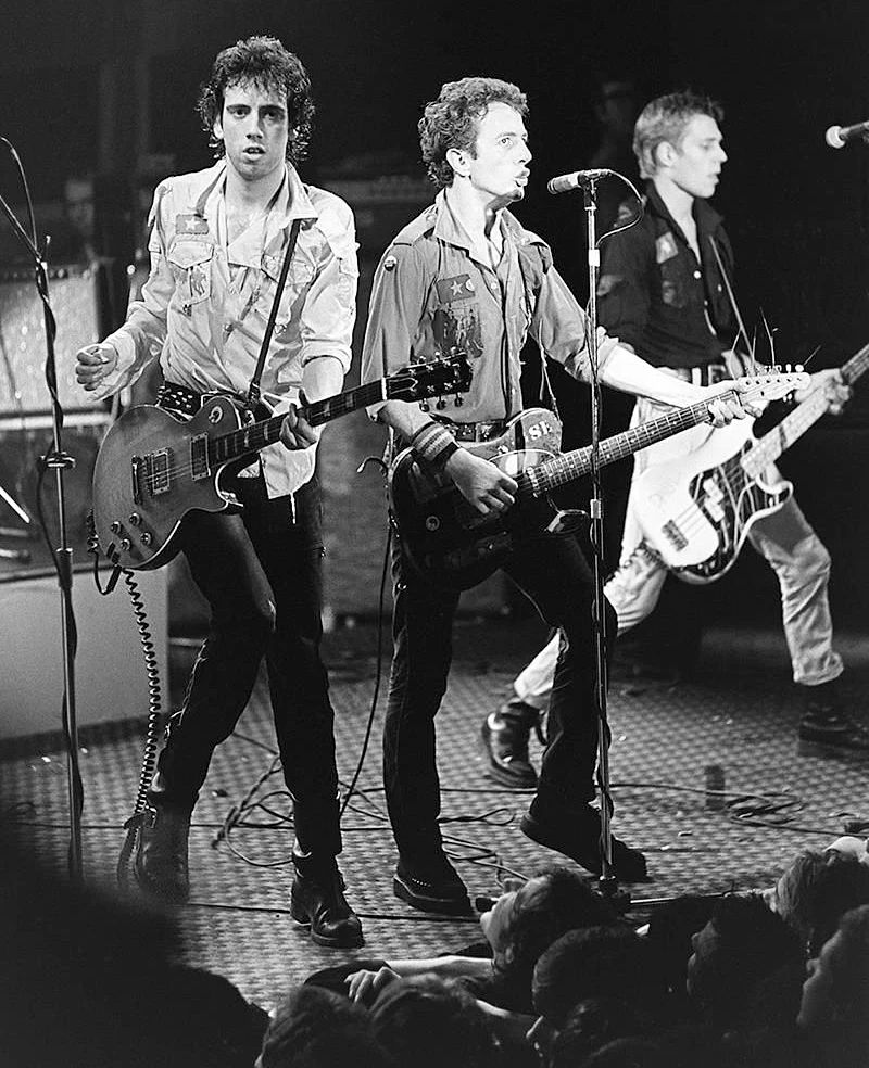 PunKandStuff's tweet photo. The Clash onstage at The Music Machine, Camden Palace, in 1978 

Photograph by Max Browne https://t.co/BzTiSKZy3E