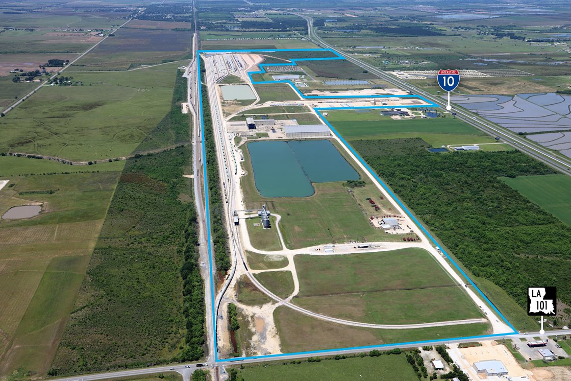 houston_cre's tweet image. 🚋Up to 100 Acres Available for Build-to-Suit | I-10 Frontage | LA hubs.la/Q01mrm4N0 by @Colliers_HOU
#railterminal #lacassine #acres