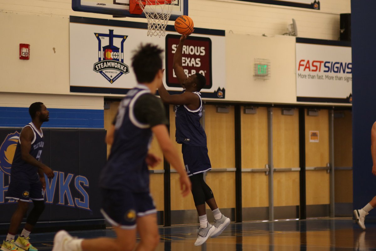 FLCMBasketball's tweet photo. #LetsSoar #FallFlicks https://t.co/RET9uOFtFi