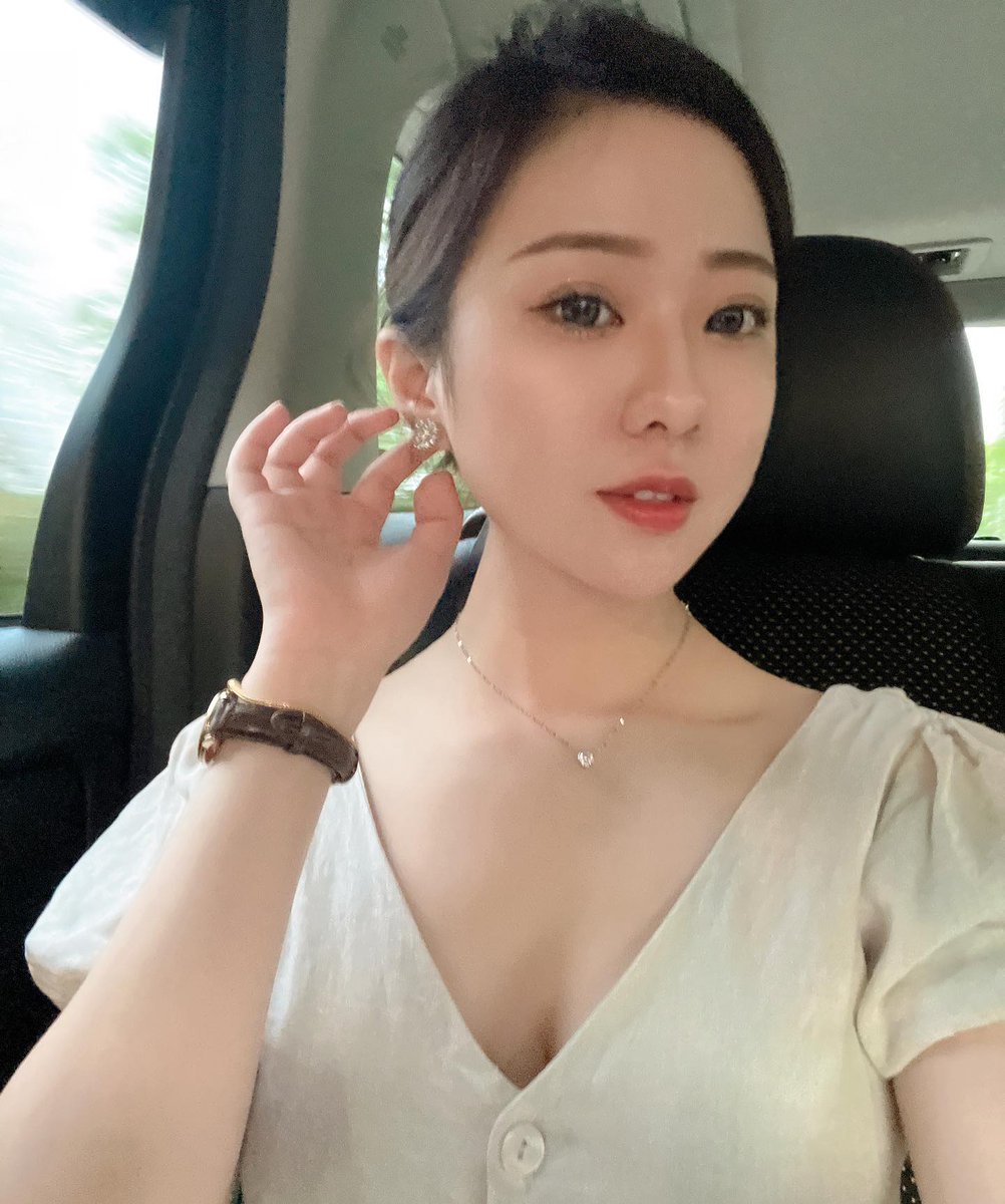 sulaeman_1933's tweet photo. 世界上最难得到的和最容易得到的东西，都是快乐的。 https://t.co/o8VC5Y5jDv