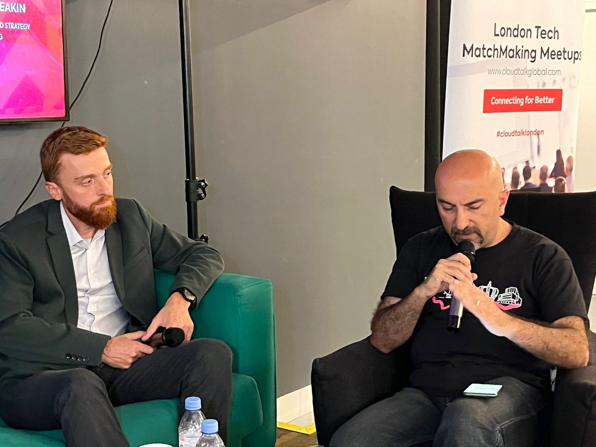 cloudtalkglb's tweet image. Richard Simon - T-Systems International &amp;amp; CTO, Cloud Transformation shared his experience at CloudTalk London Matchmaking Meetup

#cloudtalkglobal #cloudtalk #london #meetup #techmeetup #cloud #server #event #cloudtalklondon #network #tech #opportunity #digital