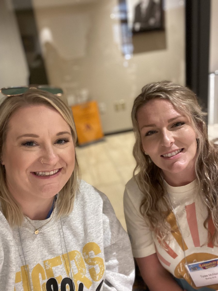 hmallory88's tweet photo. So excited to be at the Kentucky School Counselors Association conference! #murrayschools https://t.co/bJ3x9Gk6E3