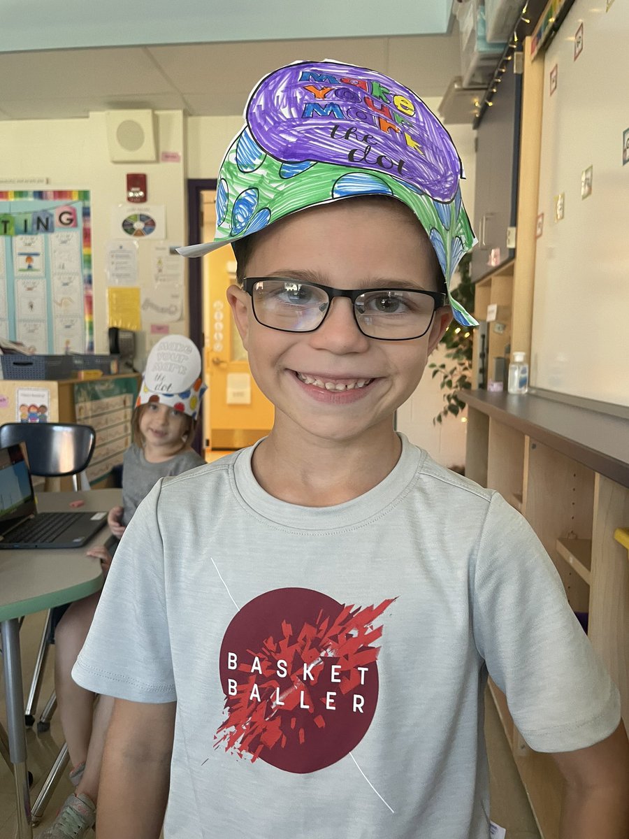 CuddySoule's tweet photo. Ask me all about how I can my mark in our class and our school! Some of our favorites were by spreading a smile or a kind gesture, by practicing letters so that can lead to words and books, or by trying my best even if something is hard! #makemymark #NationalDotDay https://t.co/QoRpDe2EC3