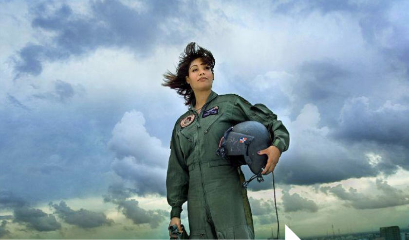 When Maj. Marisol Chalas was in flight school, only 120 of the 3,000 Black Hawk pilots were women. She became the first Latina woman to pilot a Black Hawk helicopter: s.si.edu/3S6vt1T 
#HispanicHeritageMonth #SmithsonianHHM