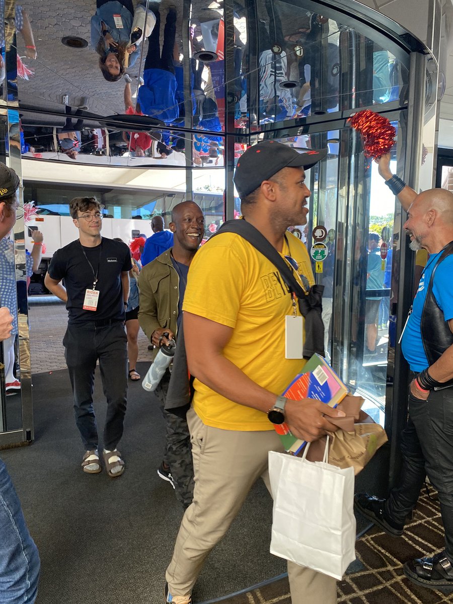 LGBTCenterNYC's tweet image. The day is finally here, Cycle fam! Wishing a warm welcome to our Riders and Crew in Westborough, MA on Day 0!

#Kickoff #YouGotThis #C4C2022