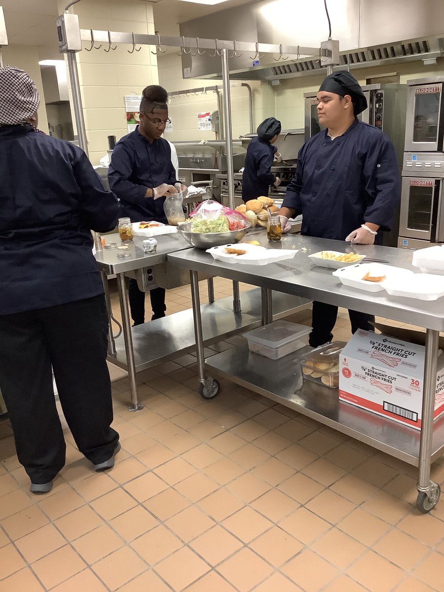BenjisCafe's tweet photo. Our First Cafe Of The Year !! Was A Very Great Cafe. Thanks For All The Teachers / APs For Showing The Students Love &amp; Support. 
@AldineISD https://t.co/YTbZTTihTY