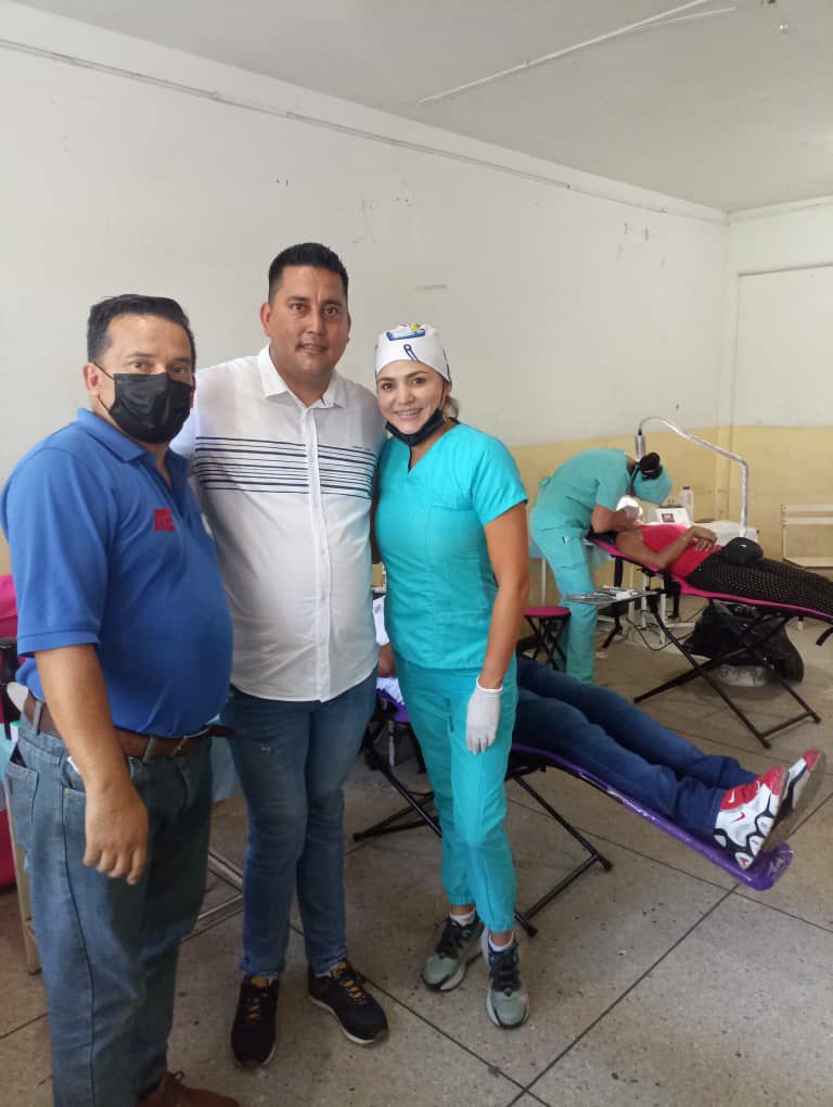 U.M.O. Rubio : Jornada en Ureña 
<a href="/IpasmeOficial/">Ipasme Oficial</a> 
<a href="/FreddyBernal/">Freddy Bernal</a> 
<a href="/leotriana938/">Diputado Legislador de la Frontera Leonard Triana</a>