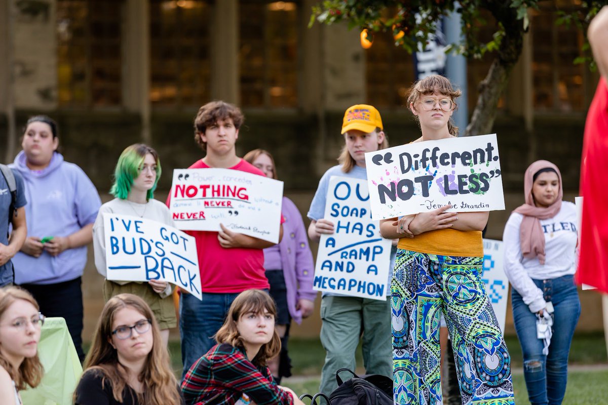 BUD had such an amazing turnout at our #BUBeBetter rally yesterday. Thank you all for the support. Follow @ budatbutler on insta for more activism. Also check out the collegians articles on us :) <a href="/butlercollegian/">The Butler Collegian</a> <a href="/butleru/">Butler University</a> <a href="/ButlerCOE/">Butler COE</a>