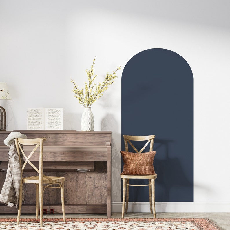 RavennaTran's tweet photo. Looking for non destructive ways to decorate my white walls and a friend suggested decals 😍 https://t.co/UjowaUdJqj