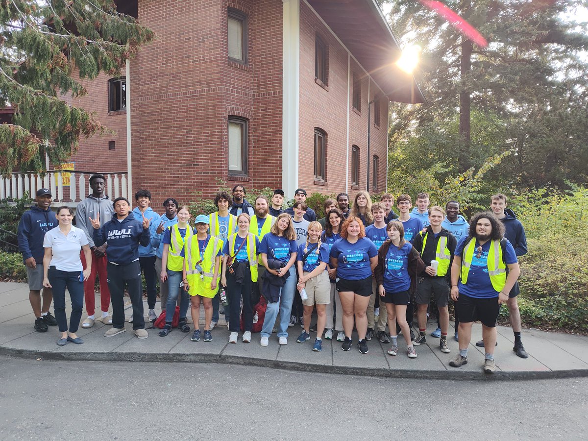 Tony Dominguez (@dominguez25t) on Twitter photo Exciting morning helping young Vikings move in to campus. Welcome WWU students to our Campus Family ! Go Viks !!!!! Exciting morning helping young Vikings move in to campus. Welcome WWU students to our Campus Family ! Go Viks !!!!!