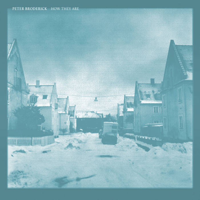 LeBoxson's tweet image. Pulling The Rain de Peter Broderick. Un classique, un trésor qu'on aimerait garder pour soi, un refuge, une transe pour taire sa douleur  youtu.be/ZqjwSMrMujM