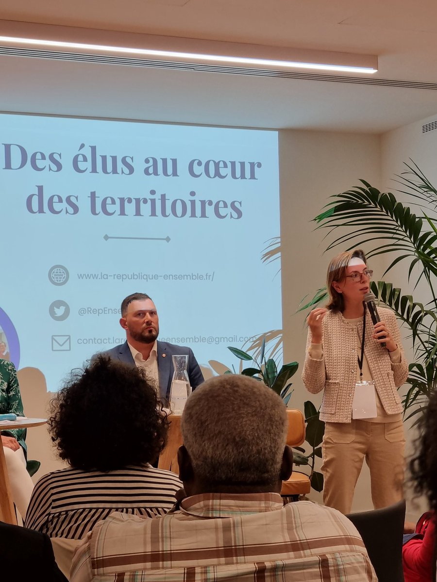 Ch_Hennion's tweet image. Retrouvaille des élus progressistes franciliens:
👉Échange avec nos ministres sur l&apos;action du gouvernement pour limiter l&apos;inflation et protéger les français 
👉Importance des élus locaux pour mettre en place la transition énergétique 
L&apos;avenir de la 🇫🇷 se construit au quotidien