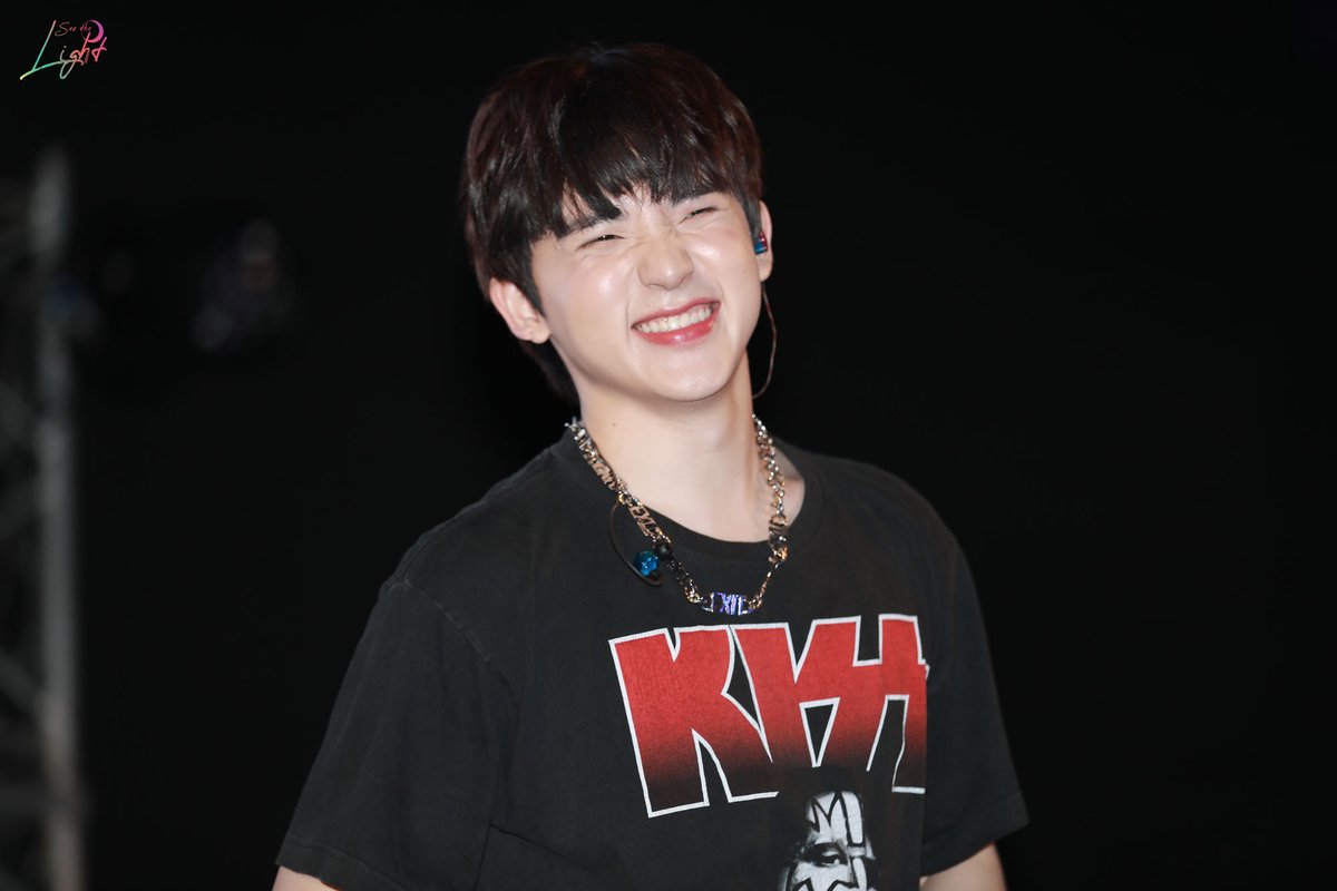 SeetheLight01's tweet photo. 20220831 POOMATLAS | #MONSTRConcertFest
น้องพูมมมมมมมมมมมมมมมมมมมมมมมมมมมมมมม
#ATLASxMonstr
#ATLAS_th
#PoomATLAS https://t.co/ORt4EUnuuu