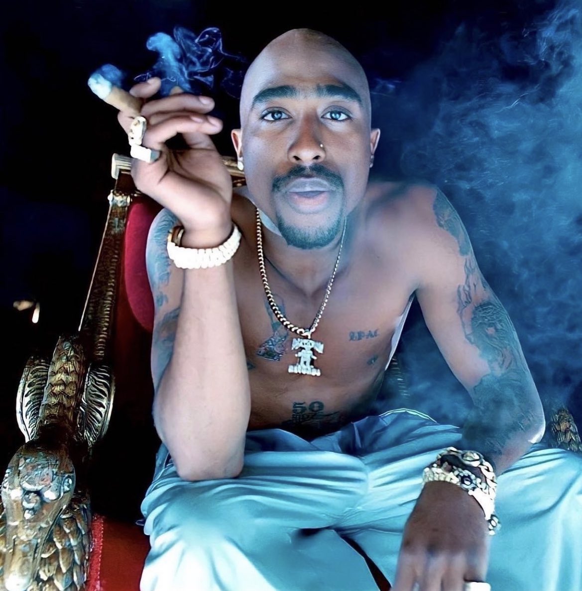 Quote with your favorite 2Pac song