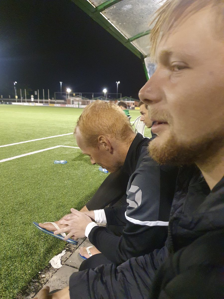 Tussenstand. 0-5. Mike maakt zijn 4e