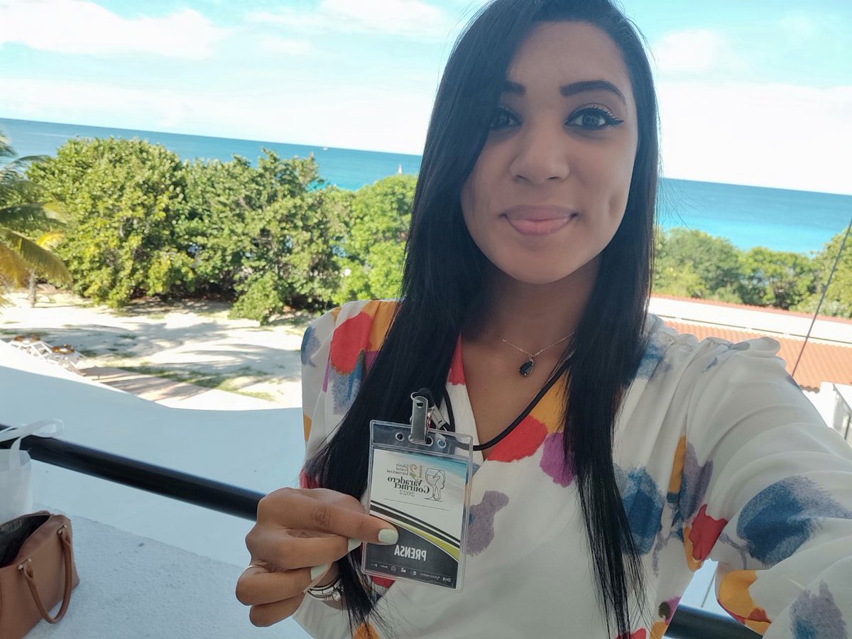 CubanSkywalker's tweet photo. 1/2
Hoy tuve la oportunidad de participar en la clausura del festival #VaraderoGourmet2022  🍅 En este espacio se enfatizó en la necesidad de aplicar conceptos culinarios ecosostenibles y de potenciar los intereses artísticos de la alta cocina. https://t.co/rRPfMkeaW9