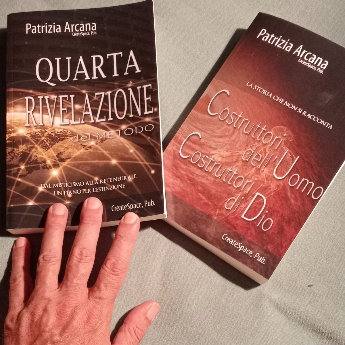 MarkMarco2014's tweet photo. Grazie all'immensa @italiadeidolori posso affrontare con forza e cognizione di causa gli eventi del nostro tempo. Tre anni di allenamento continuo, tutti i giorni. 24 ore al giorno. Grazie Patrizia, di cuore ❤️ https://t.co/DK8tVNoq5x