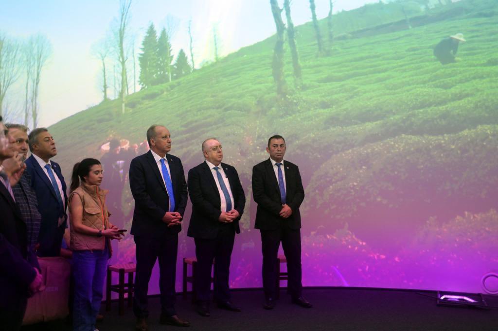 Muharrem İnce Çaykur Müzesini ziyaret ederek Karadeniz programını başlattı😊
