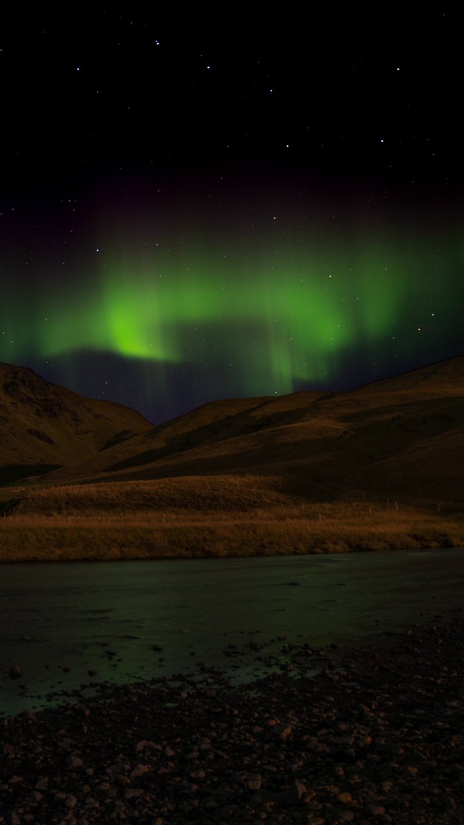gonewithshaun's tweet photo. She came dancing again 💃💚

📍Skogafoss, Iceland 🇮🇸 

#aurora #northernlights #iceland #travelphotography https://t.co/yFMHakNOGF