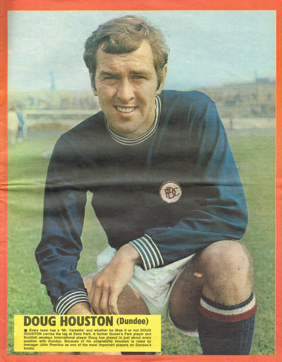 ScotsFootyCards's tweet photo. #DougHouston #Dundee #FootballScotWeekly 1970-12-18 https://t.co/5czxpc0LU5