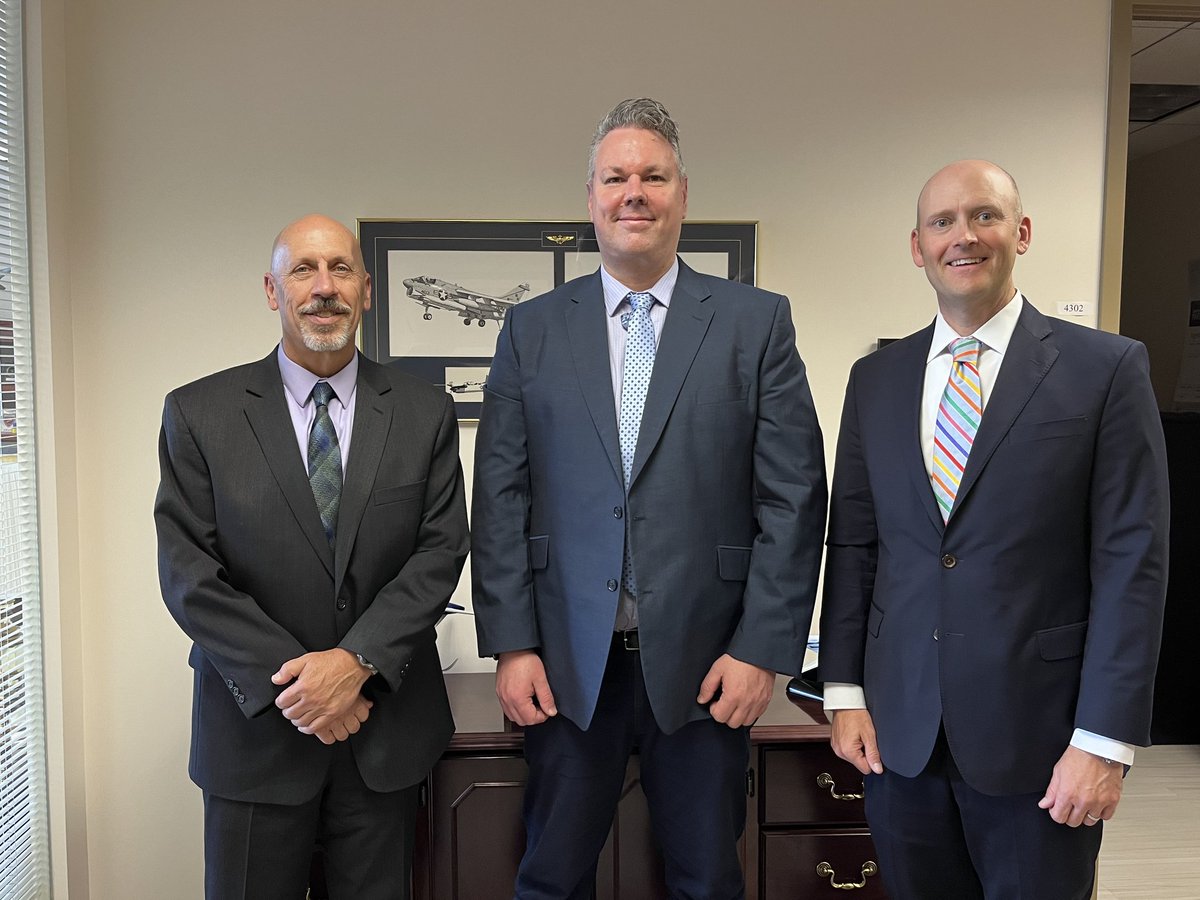 Mike Lenné (@drmikelenne) on Twitter photo A great meeting in DC with <a href="/NTSB/">NTSB</a> Board Member <a href="/MikeGrahamNTSB/">Michael Graham</a> and <a href="/jtwgriffin/">J.T. Griffin</a> on how to stop distracted driving. Looking forward to working with policy makers to implement distracted driving provisions included as part of the Infrastructure Law. A great meeting in DC with <a href="/NTSB/">NTSB</a> Board Member <a href="/MikeGrahamNTSB/">Michael Graham</a> and <a href="/jtwgriffin/">J.T. Griffin</a> on how to stop distracted driving. Looking forward to working with policy makers to implement distracted driving provisions included as part of the Infrastructure Law.