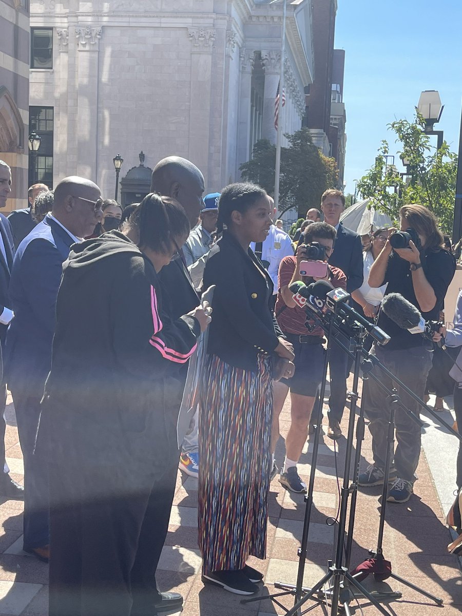 ChynaNicole's tweet photo. #JusticeForRandyCox #NAACP #NAACPCT 🙏🏾 https://t.co/cStmc1OgBj