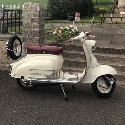 1966Greeny's tweet photo. #NewProfilePic https://t.co/GBndtwS1qi