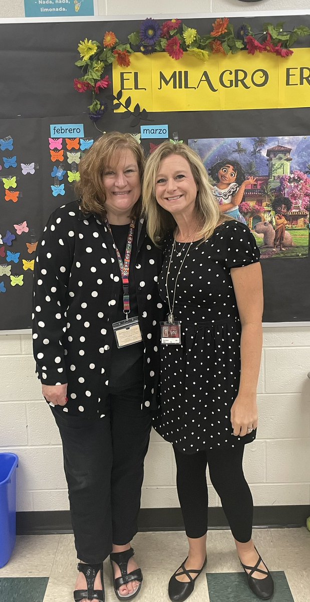 SraBecker18's tweet photo. Are work friends some of the best kind? Polka Dot Thursday in the World Language hallway! @FirebirdTweets @LakotaSuper @SD_LODI @SraGohmann @CincyASLJess @FelWaldock @ASLMMCOR @KnicolASL #WEareLakota https://t.co/4cehSDMnpH
