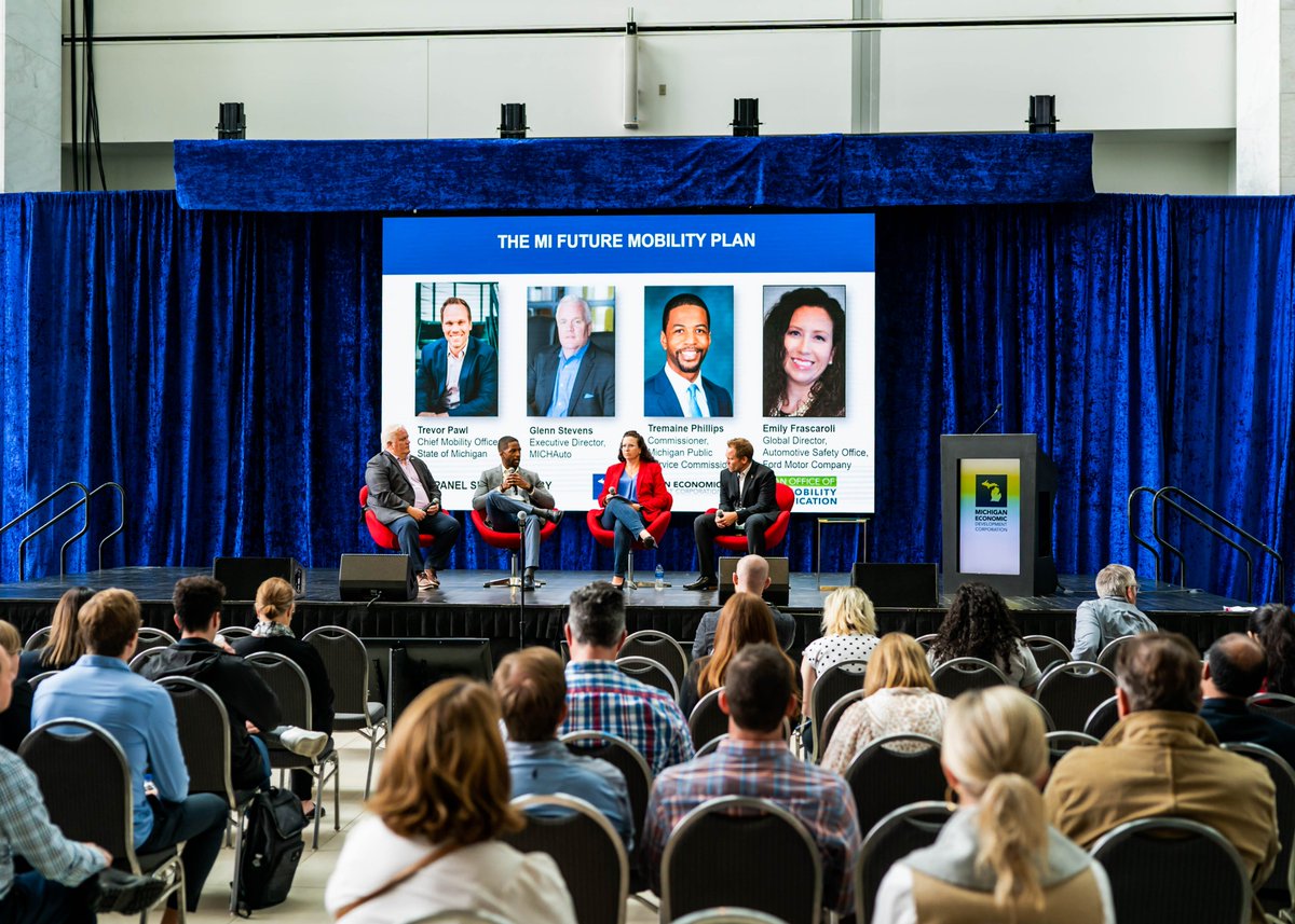 michiganofme's tweet photo. The @MEDC joined industry partners for a panel at @NAIASDetroit to discuss enhancing Michigan’s position as a global mobility leader through a unified, cross-departmental approach - the MI Future Mobility Plan. #MobilityMI https://t.co/ll0G9NzNTV
