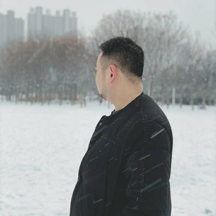 xjbearss's tweet photo. #新头像 https://t.co/gtrYqIRYcP