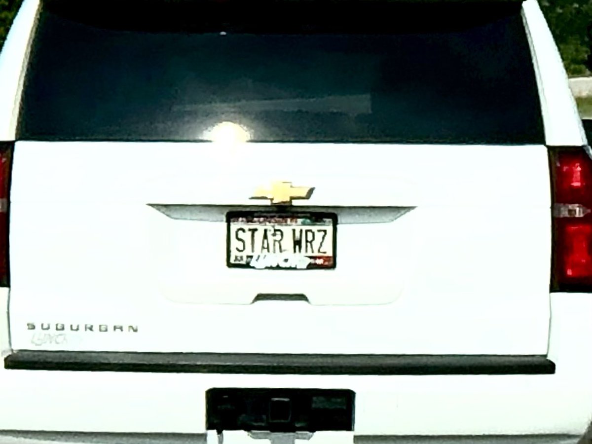 steph_sational's tweet photo. @allgeekpodcast Finishing up S2E0 on my way home from work, and was stopped behind this fine specimen at a red light. The Force was with me today. https://t.co/uYDqqvj96u