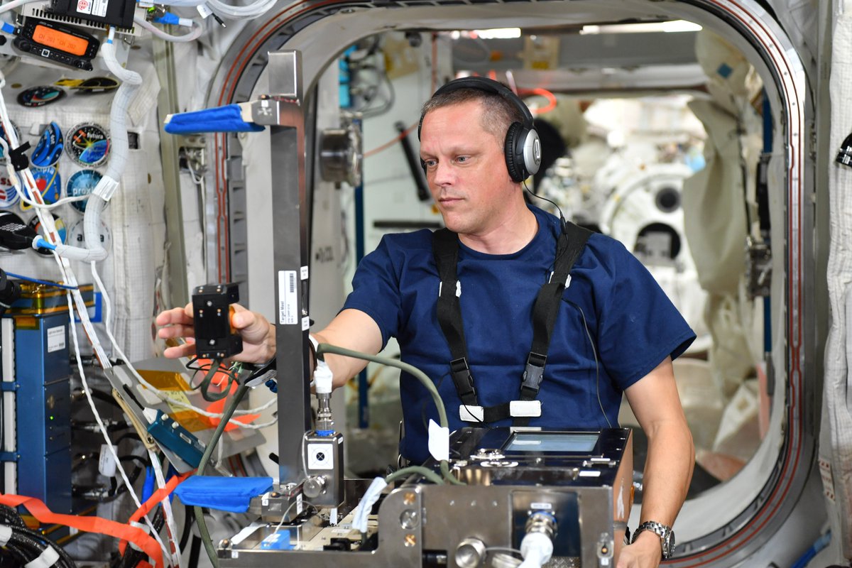 We put the human in human spaceflight this week as test subjects for @esa’s GRASP and GRIP experiments. These human research studies are exploring the role of gravity in hand-eye coordination and motor control, helping us prepare for future missions further into the system.