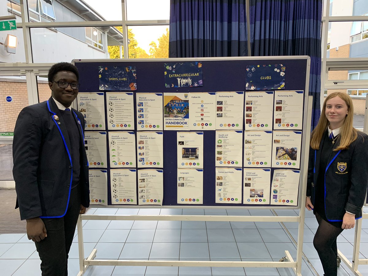 StAndrewsRCSec's tweet photo. Many thanks to all S1 parents &amp; carers for coming along to the S1 information evening tonight. Many thanks to all young people and staff who delivered workshops on S1 which were very well received. All in all a fabulous night! 🌟🌟🌟 https://t.co/UaeVxOakam