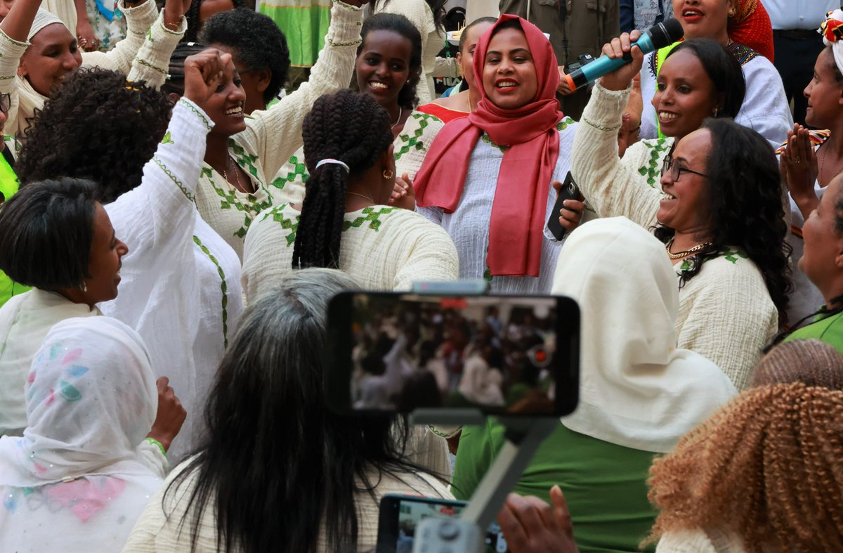 CoadyStFX's tweet image. Today, we were thrilled to join #CoadyPartner, the Organization for Self Employment (#WISE) in Addis Ababa, Ethiopia in celebration of 25 years of supporting grassroots women in starting and growing their own businesses and improving livelihoods. #WomenLeaders @CanadaDev