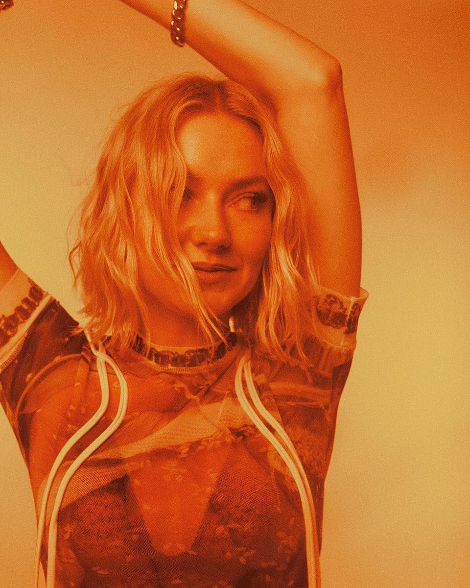 atrl's tweet photo. Astrid S - "Come First"
https://t.co/3iKTUcxRFt #ComeFirst https://t.co/0A0bS8NtZG