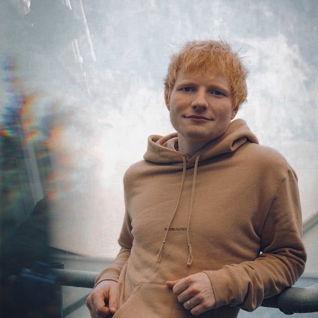 sheerangallery's tweet photo. hoodies >>>> https://t.co/A0gGVtL0pn