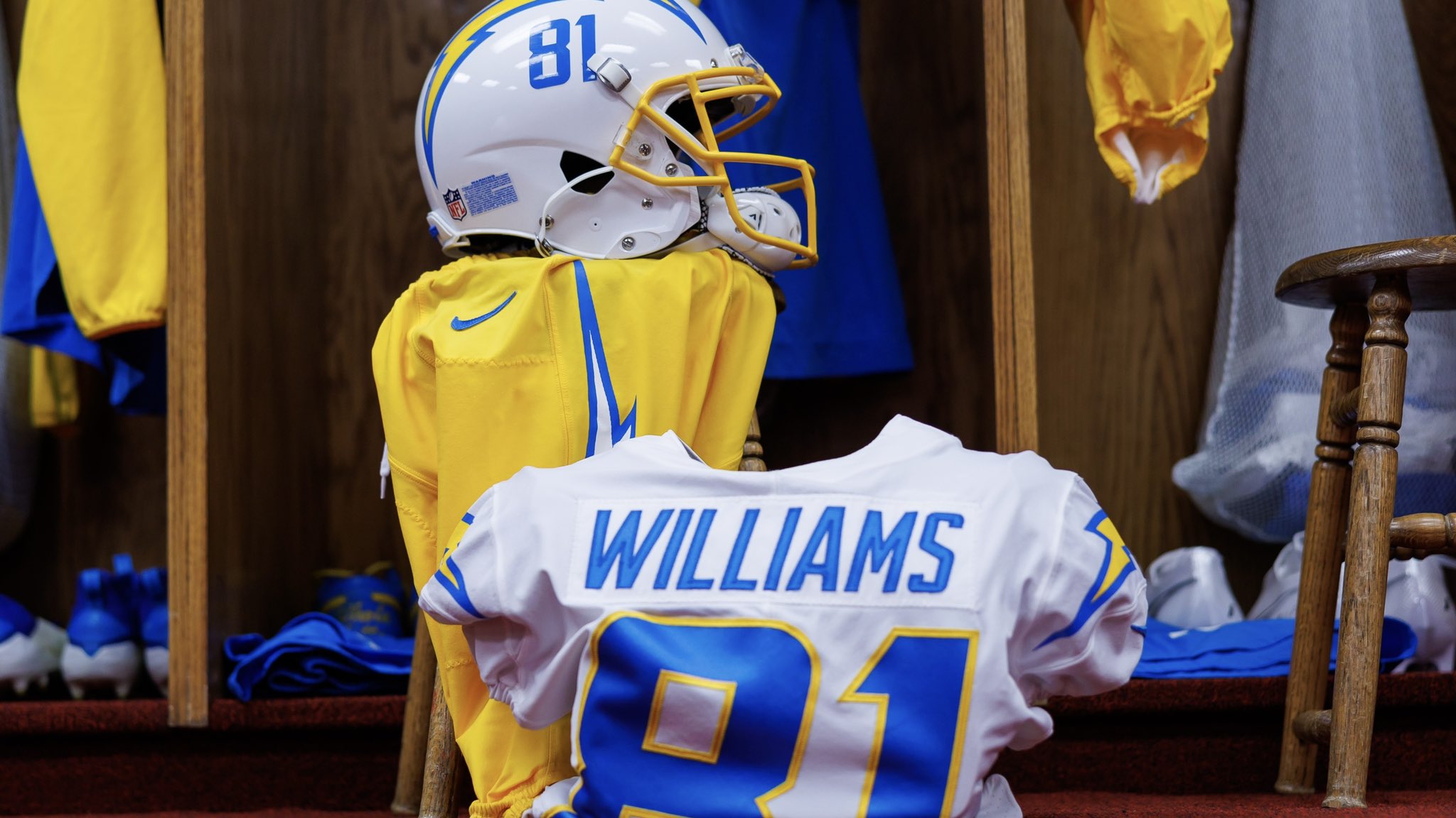 Los Angeles Chargers on Twitter "primetime fits 🥶 https//t.co