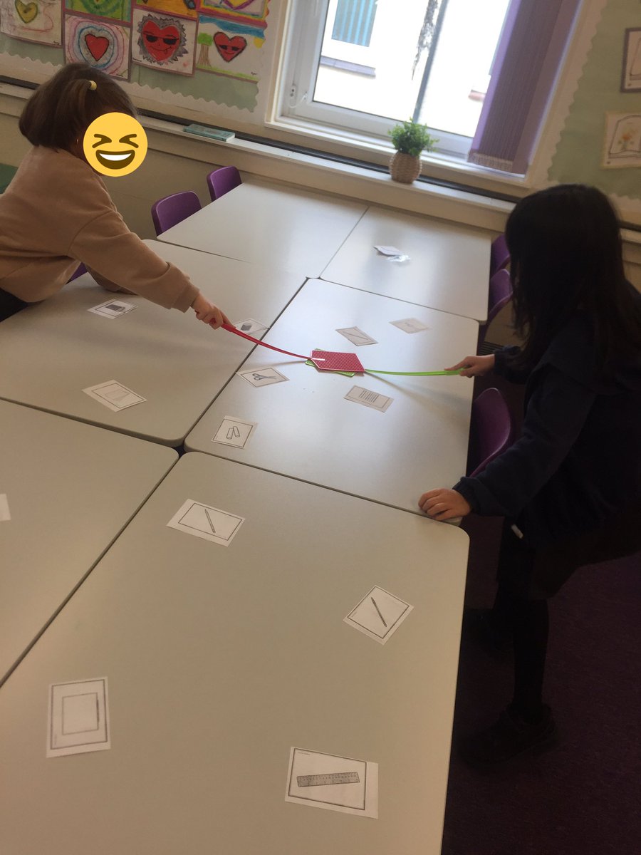 banktonps's tweet image. The universal language of SPLAT! 💥 S and S love 💗 splatting in our vocabulary game #SPLAT #battleofthesplatters #competitivefun #activeliteracy