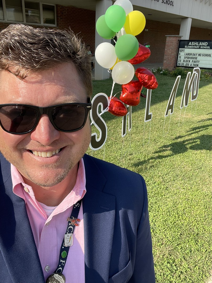 David Scholl (@mrschollltms) on Twitter photo Supporting our feeder school Ashland Elem & their Open House <a href="/LTMS_PrincipalJ/">Bryne Jacobs</a> <a href="/chief_officers/">Chief School Leadership Officers</a> #EastEndBestEnd Supporting our feeder school Ashland Elem & their Open House <a href="/LTMS_PrincipalJ/">Bryne Jacobs</a> <a href="/chief_officers/">Chief School Leadership Officers</a> #EastEndBestEnd