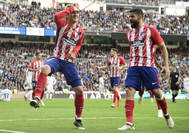 Griezmann pudo bailar en el Bernabéu porque allí la afición no está acomplejada y porque en la plantilla del Madrid no hay hdp que echen a su público encima de compañeros de profesión. 
#Koke #Vinicius