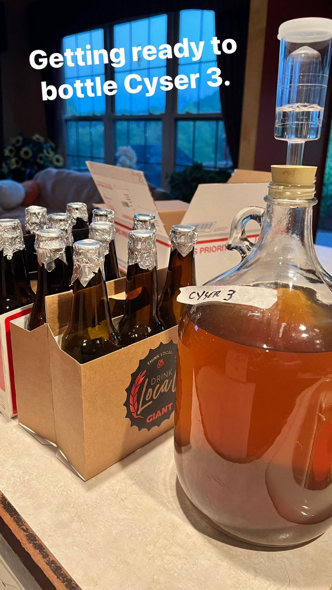 JimmRet's tweet photo. Getting ready to bottle Cyser 3. (Apple Mead) #homebrew #cyser https://t.co/qEw2vmIgbr