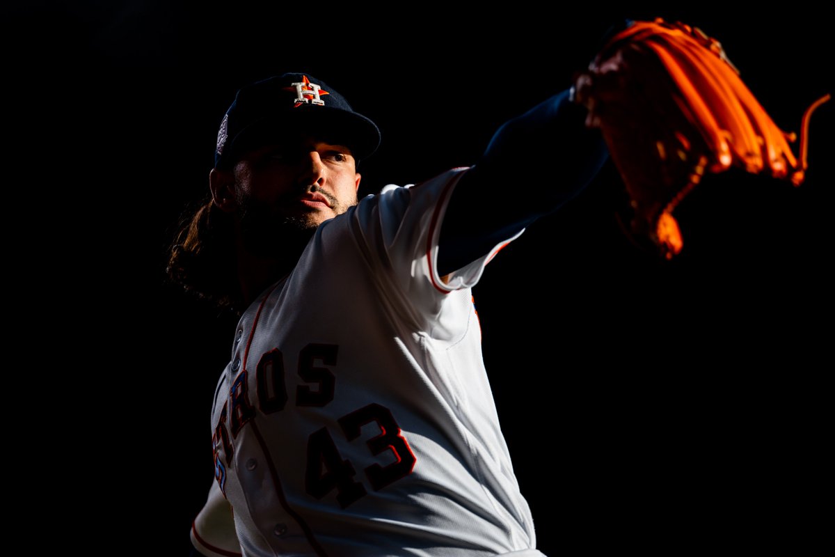 astros's tweet photo. 2 innings. 5 strikeouts. So icy. ❄ https://t.co/PIqLoYkumJ