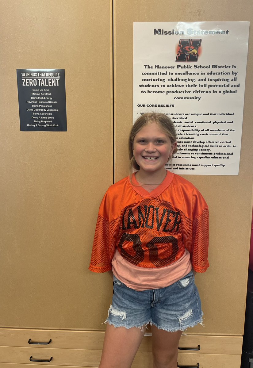 HPSD Elementary STEAM (@morgret_steam) on Twitter photo Proud of Brooke for representing Clearview Elementary as our first Honorary Hawk of the 2022-2023 school year! The HHS field hockey game is tonight at 7pm at the HHS multipurpose field! Go Nighthawks! π§‘π€π #HPSDAwesome <a href="/clearprincipal/">Clearview Elementary</a> #NighthawksSOAR Proud of Brooke for representing Clearview Elementary as our first Honorary Hawk of the 2022-2023 school year! The HHS field hockey game is tonight at 7pm at the HHS multipurpose field! Go Nighthawks! π§‘π€π #HPSDAwesome <a href="/clearprincipal/">Clearview Elementary</a> #NighthawksSOAR