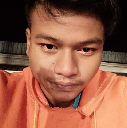 chit_phn's tweet photo. เหงาควยจัง https://t.co/weyfdVtIDF