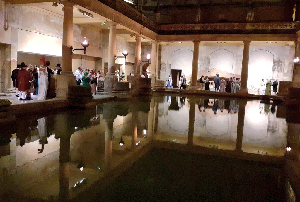 Pump Room Trio tweet media