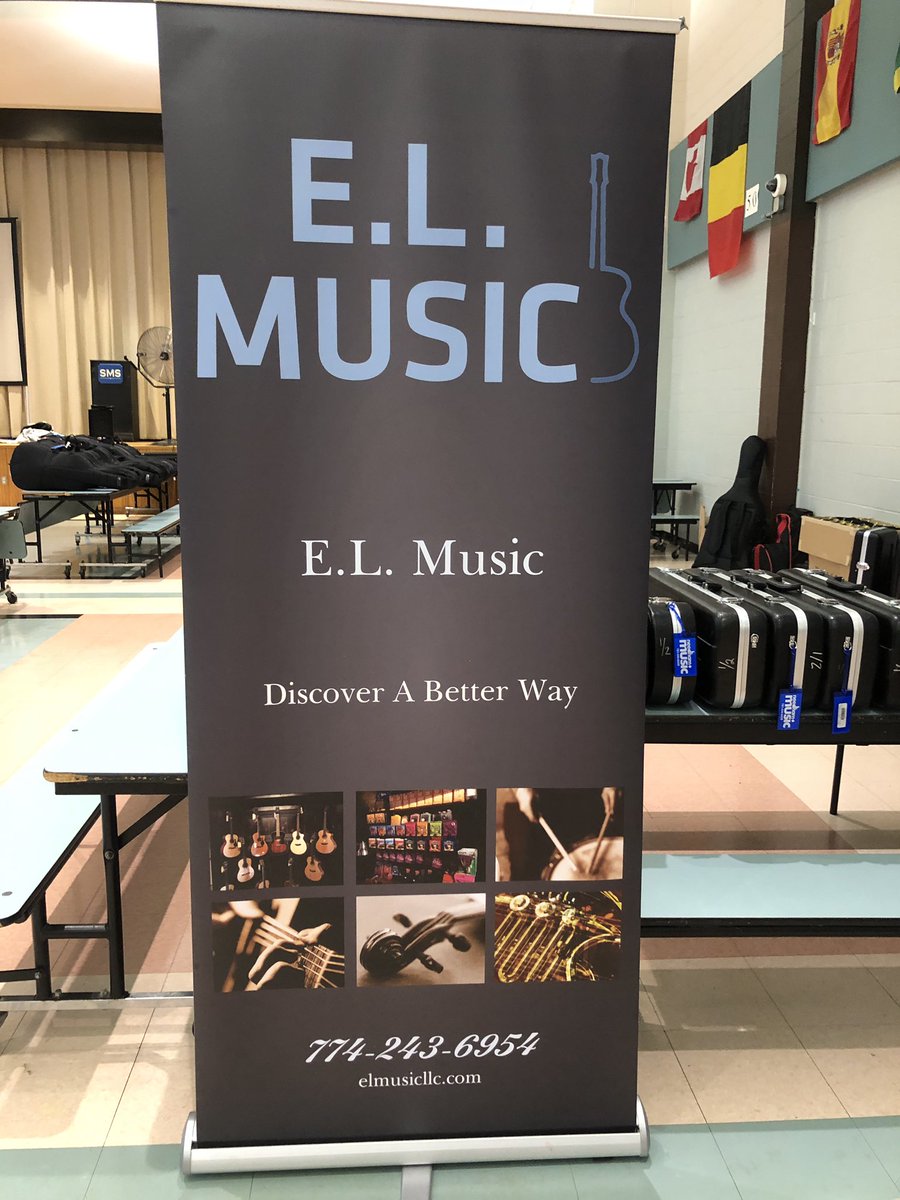 WPSPerformArts's tweet photo. It’s Rental Night until 7pm at Sullivan Middle School! We appreciate our local instrument shops who support us! @worcesterpublic #SpencerbrookStrings #JohnsonString #ELMusic https://t.co/YAKq5Ah5jH