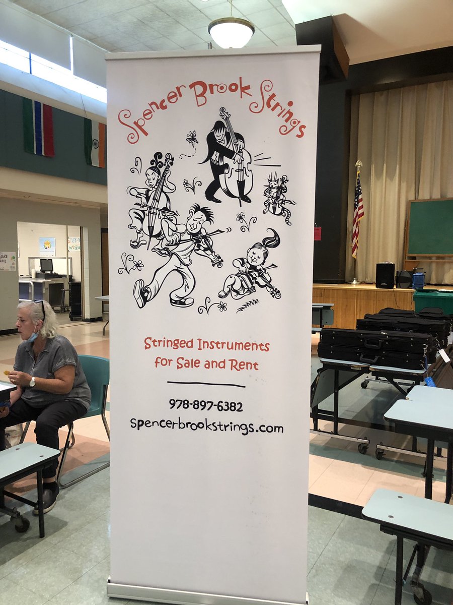 WPSPerformArts's tweet photo. It’s Rental Night until 7pm at Sullivan Middle School! We appreciate our local instrument shops who support us! @worcesterpublic #SpencerbrookStrings #JohnsonString #ELMusic https://t.co/YAKq5Ah5jH